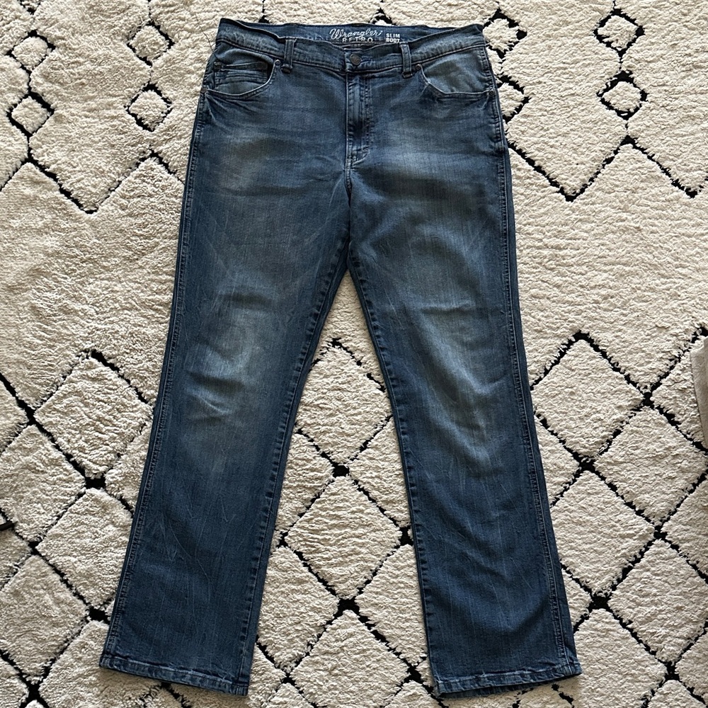 Wrangler Men's Retro Slim Boot Jeans 34x32
